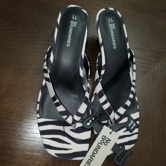 No Boundaries heels zebra print size 11 - Picture 1 of 3
